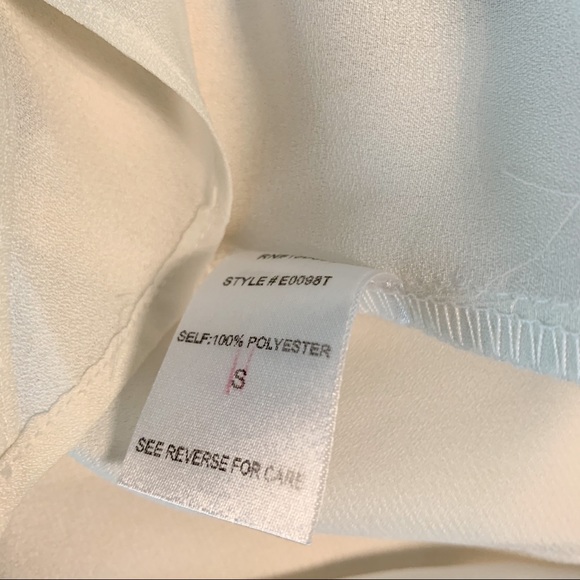 Ecru Lab Front Knot Blouse Crop Top - Picture 4 of 4